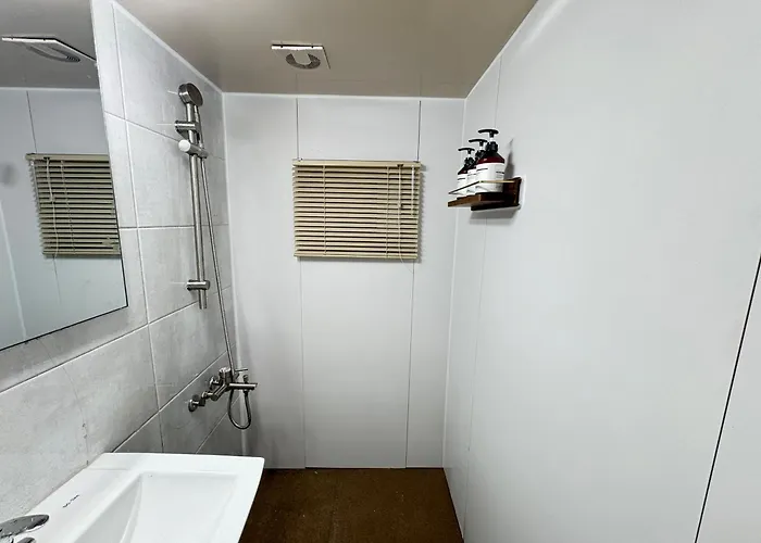 아티스트 개봉 Apartamento